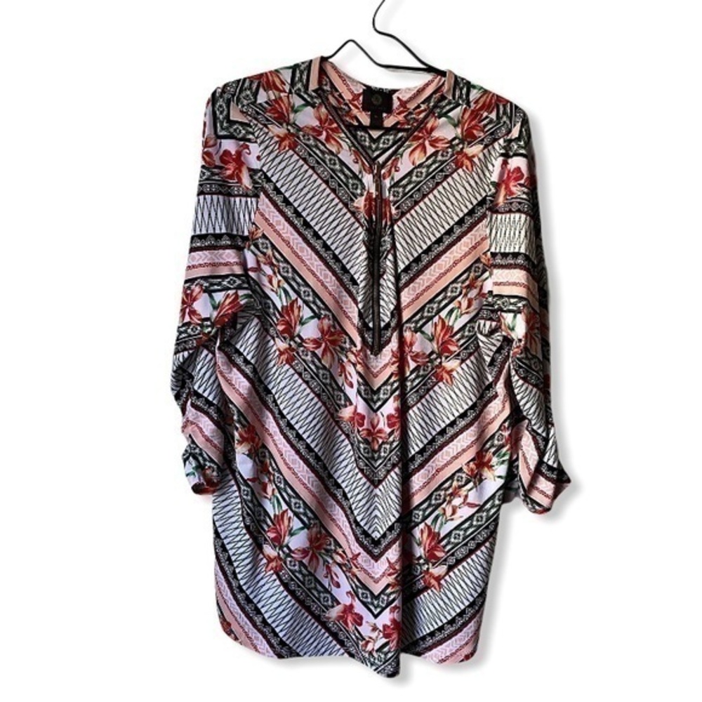 JM Collection multi color zippered front t…